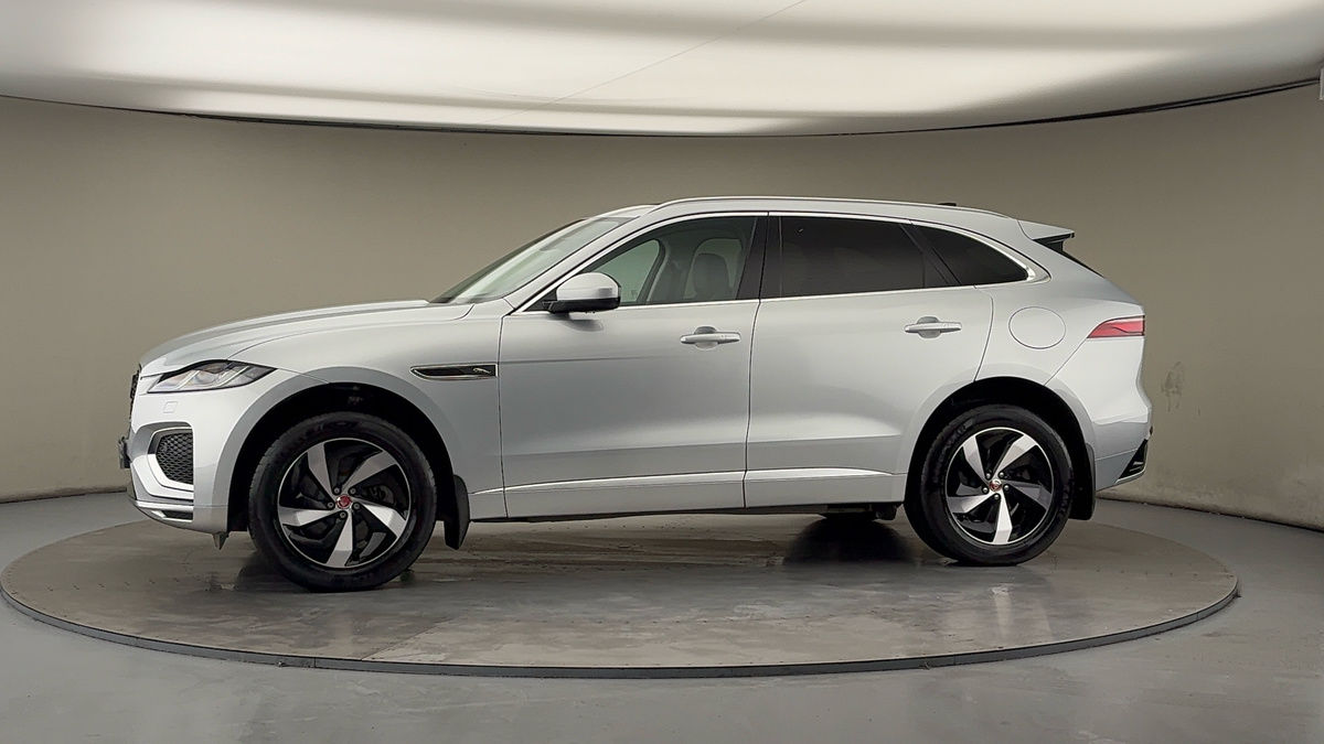 More views of Jaguar F-PACE