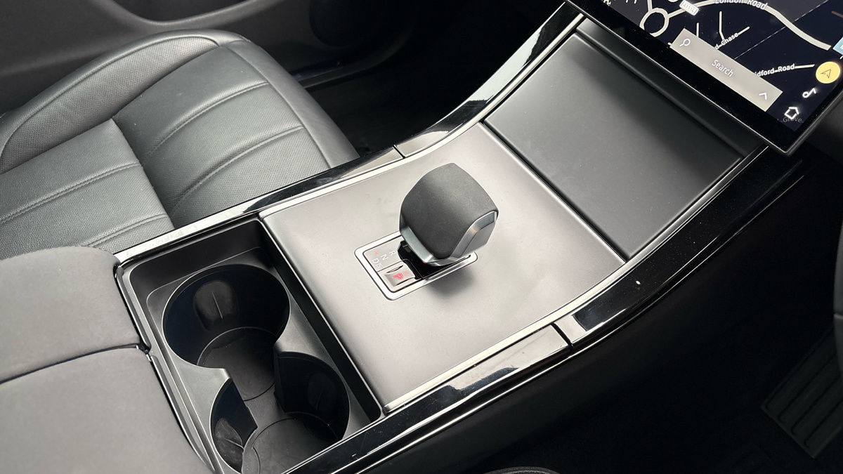 Land Rover Range Rover Evoque Image 18
