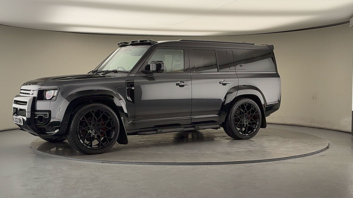 More views of Land Rover Defender 130