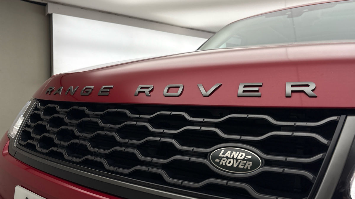 Land Rover Range Rover Sport Image 24