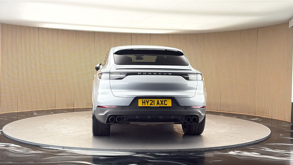 More views of Porsche Cayenne