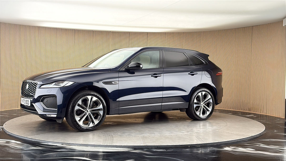 More views of Jaguar F-PACE