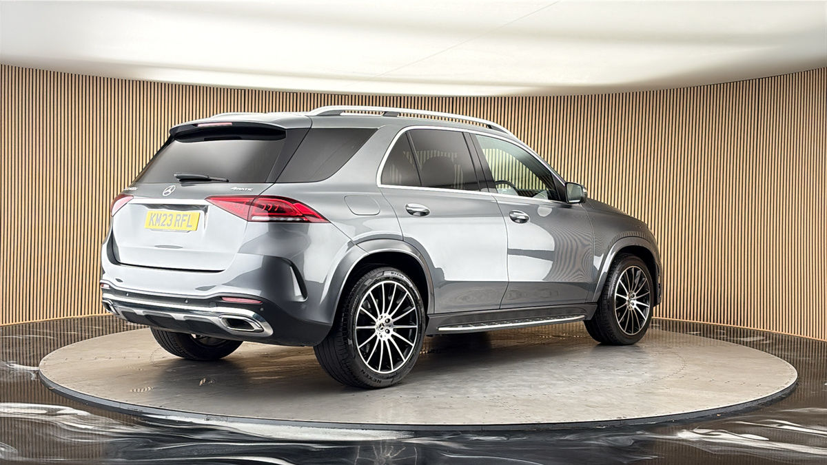 Mercedes-Benz GLE Image 21