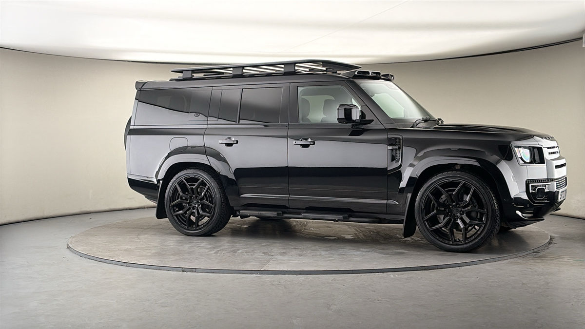 More views of Land Rover Defender 130