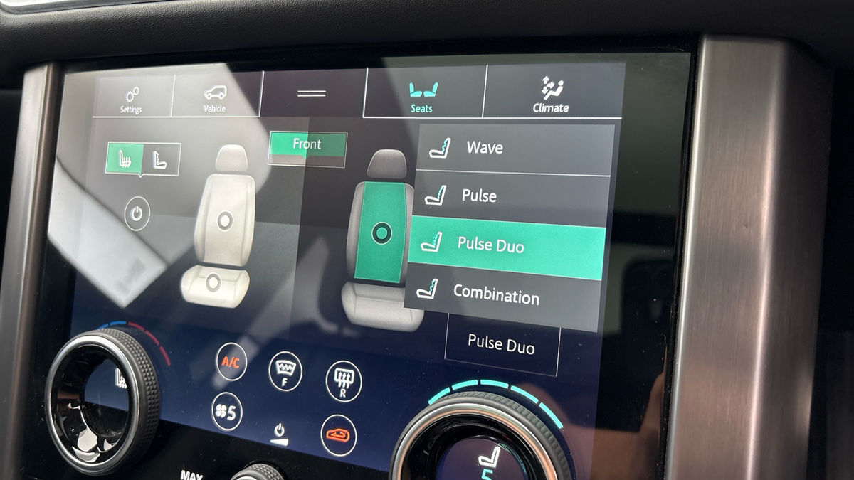 Land Rover Range Rover Image 36