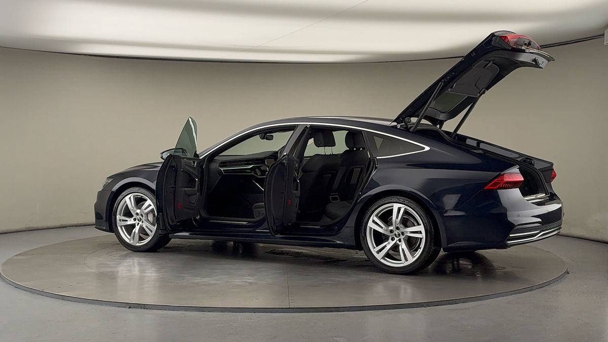 More views of Audi A7