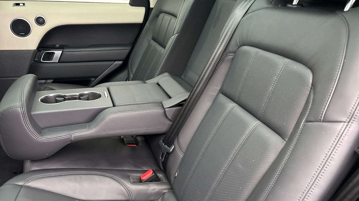 Land Rover Range Rover Sport Image 9