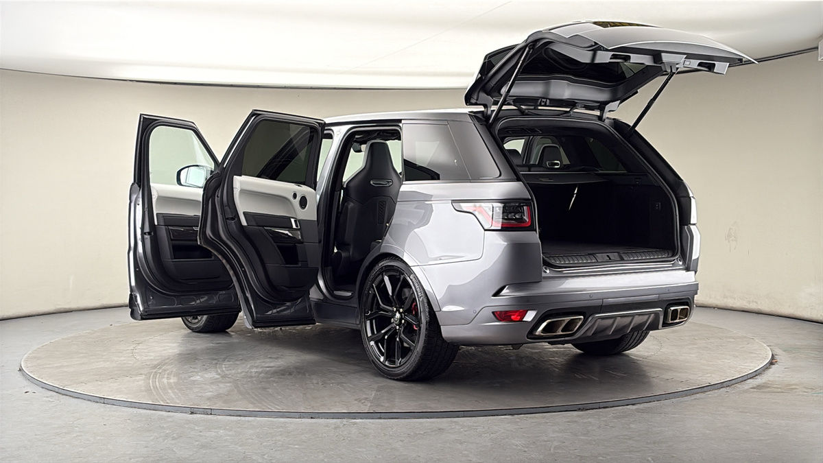 Land Rover Range Rover Sport Image 23