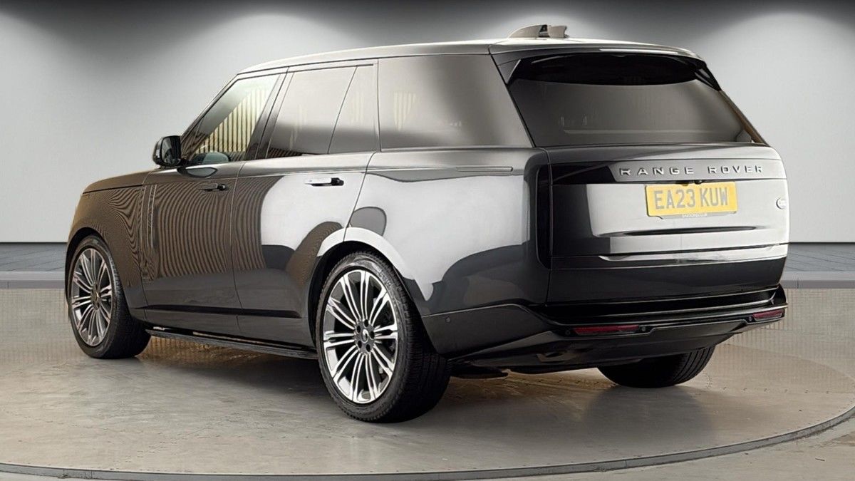 Land Rover Range Rover Image 2