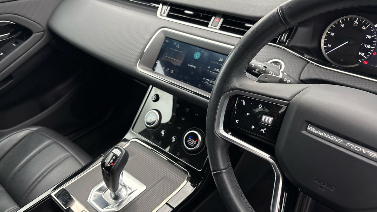 Land Rover Range Rover Evoque Image 18