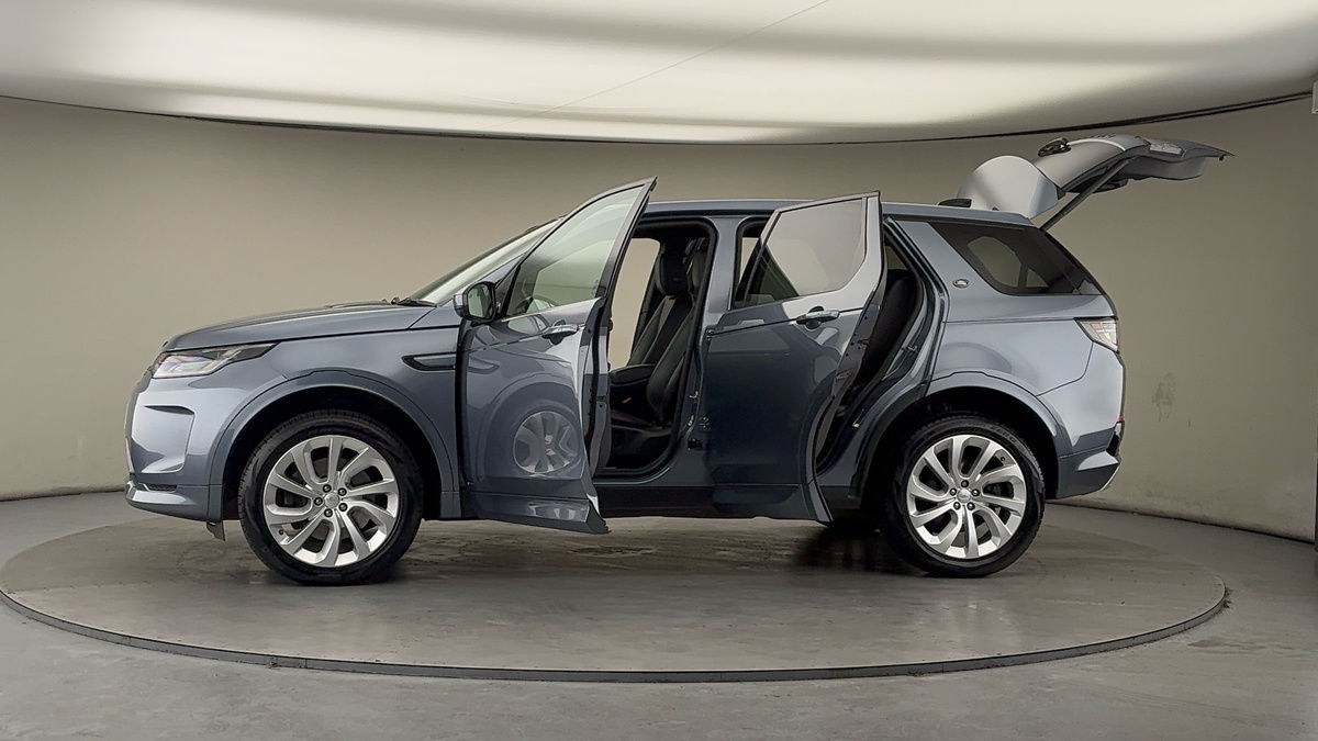 More views of Land Rover Discovery Sport