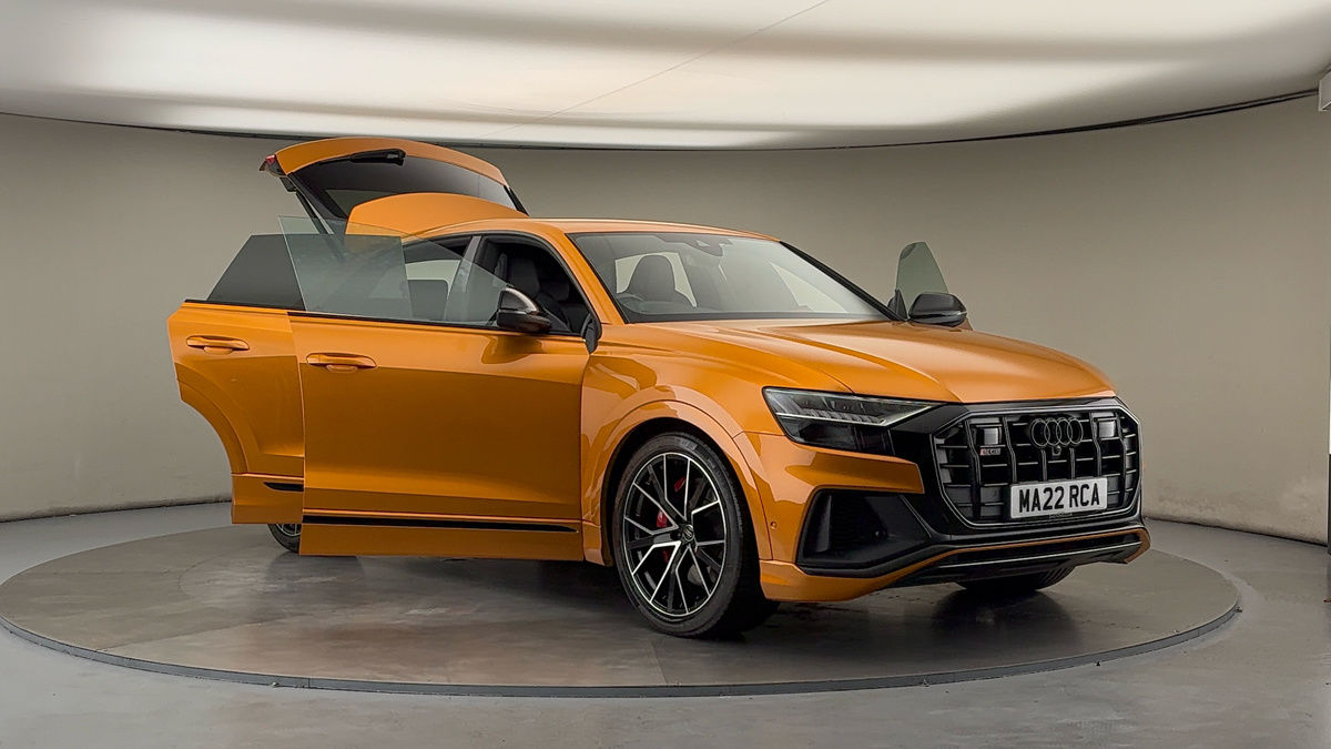 More views of Audi SQ8