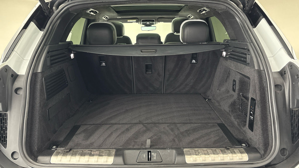 Land Rover Range Rover Sport Image 11