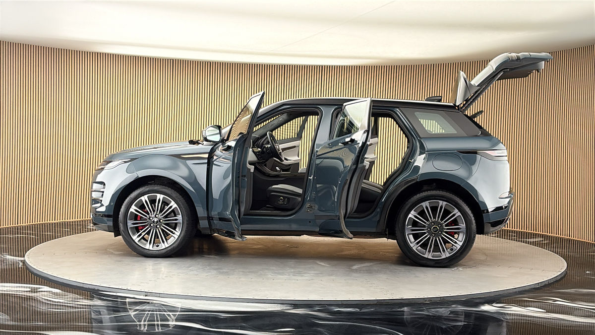 More views of Land Rover Range Rover Evoque