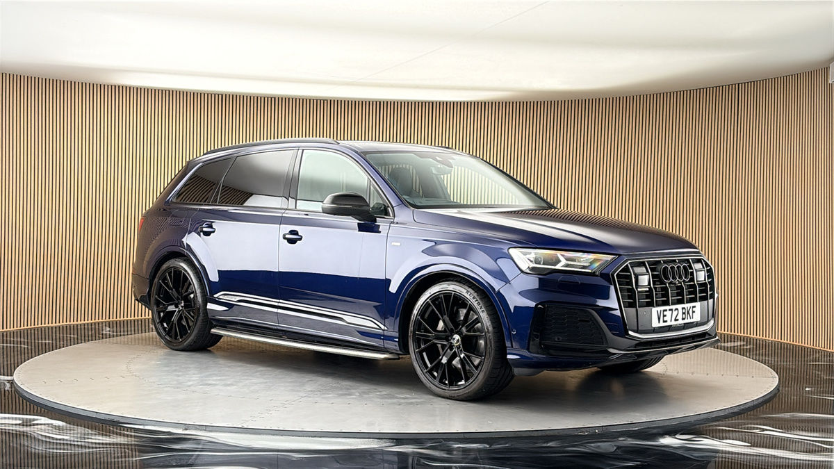 More views of Audi Q7