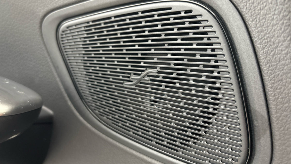 Mercedes-Benz GLC Image 6