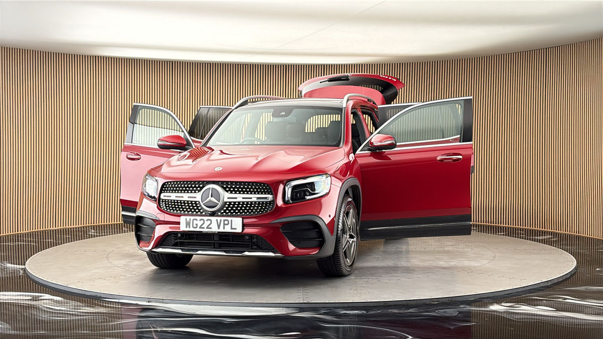 More views of Mercedes-Benz GLB