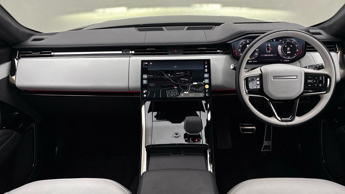 Land Rover Range Rover Sport Image 12