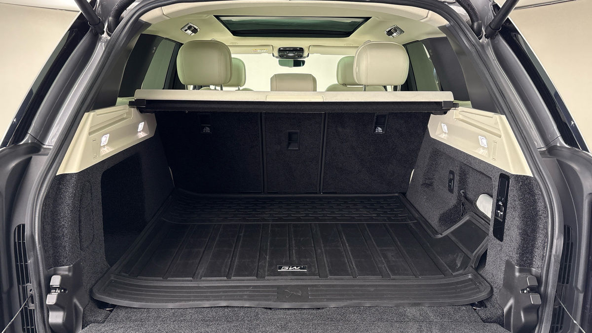 Land Rover Range Rover Image 11