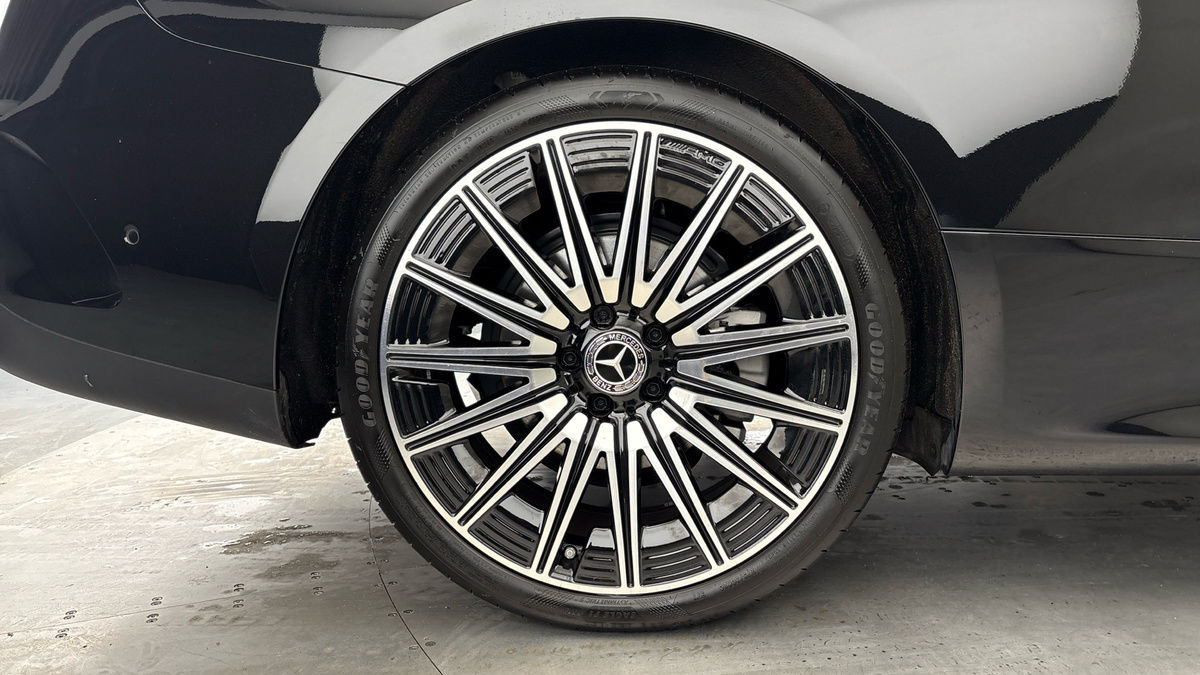 Mercedes-Benz CLE Image 10