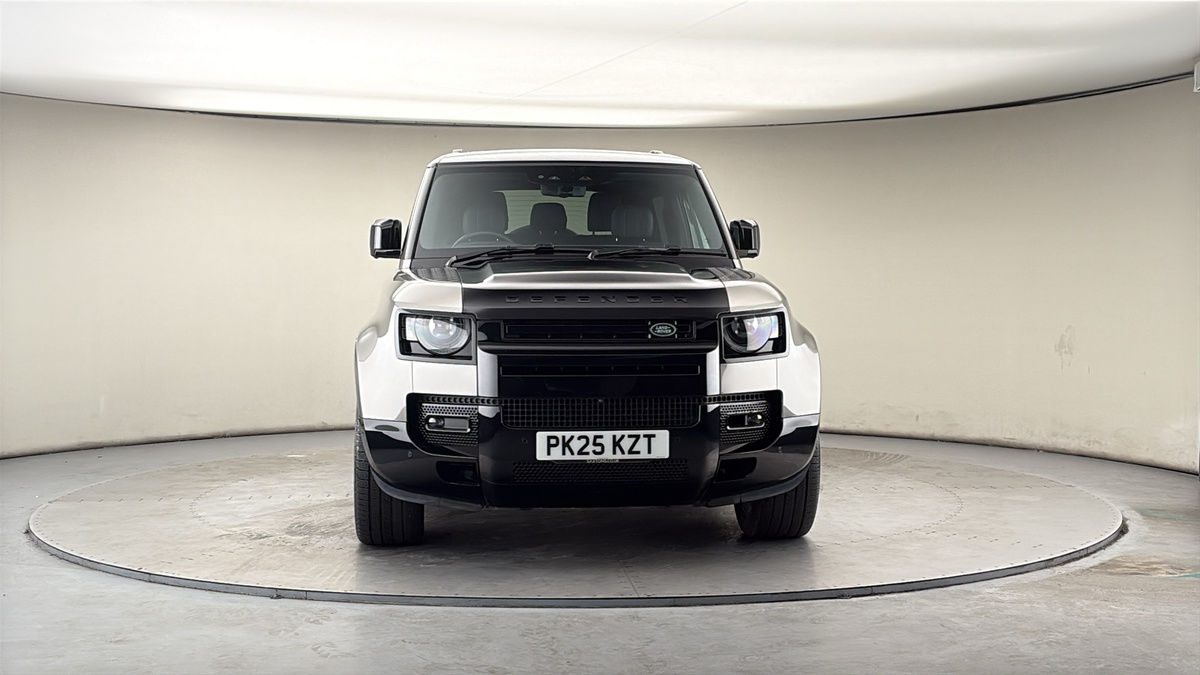 More views of Land Rover Defender 90