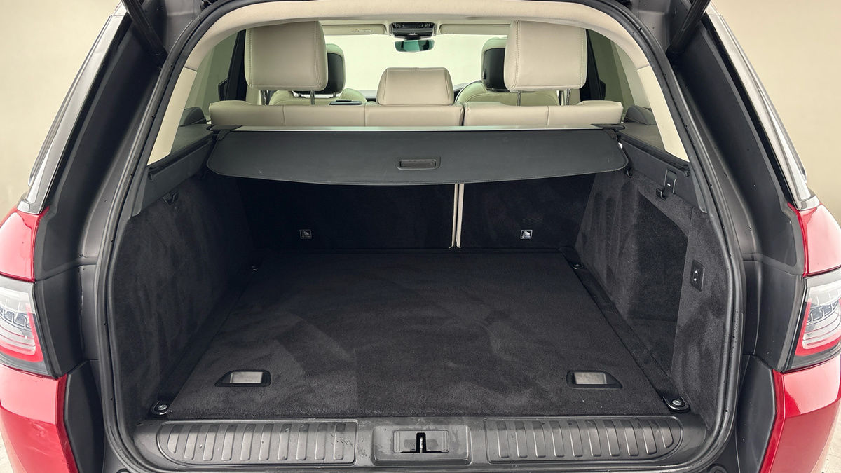 Land Rover Range Rover Sport Image 11