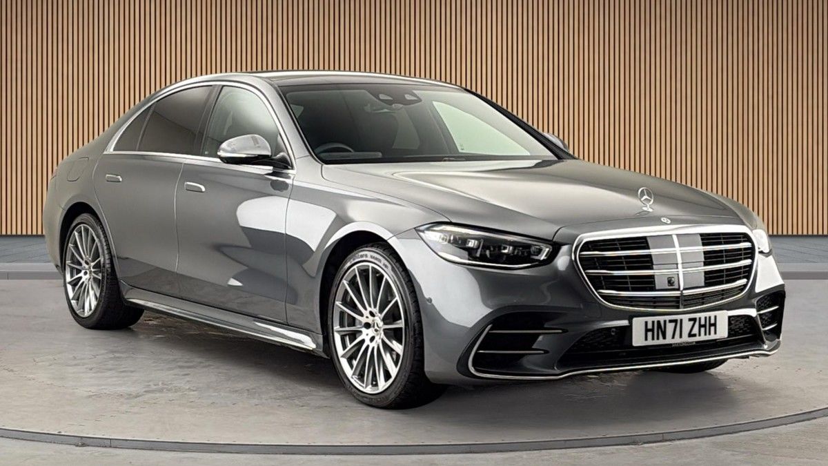 Mercedes-Benz S Class Sticky Header Image