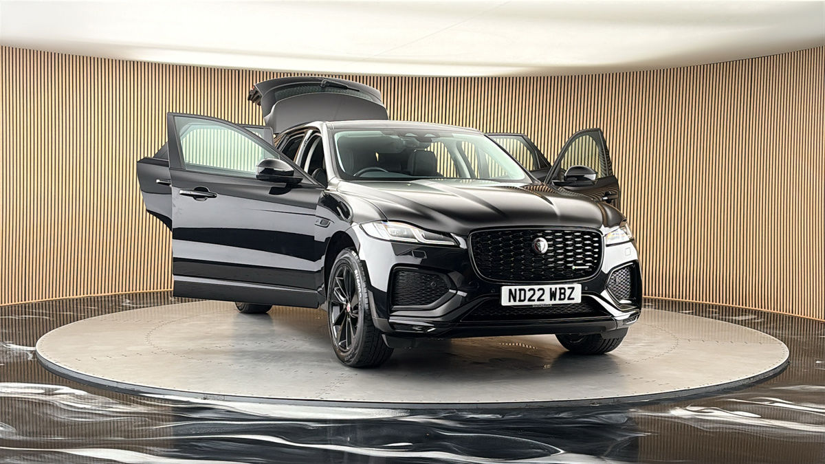 More views of Jaguar F-PACE