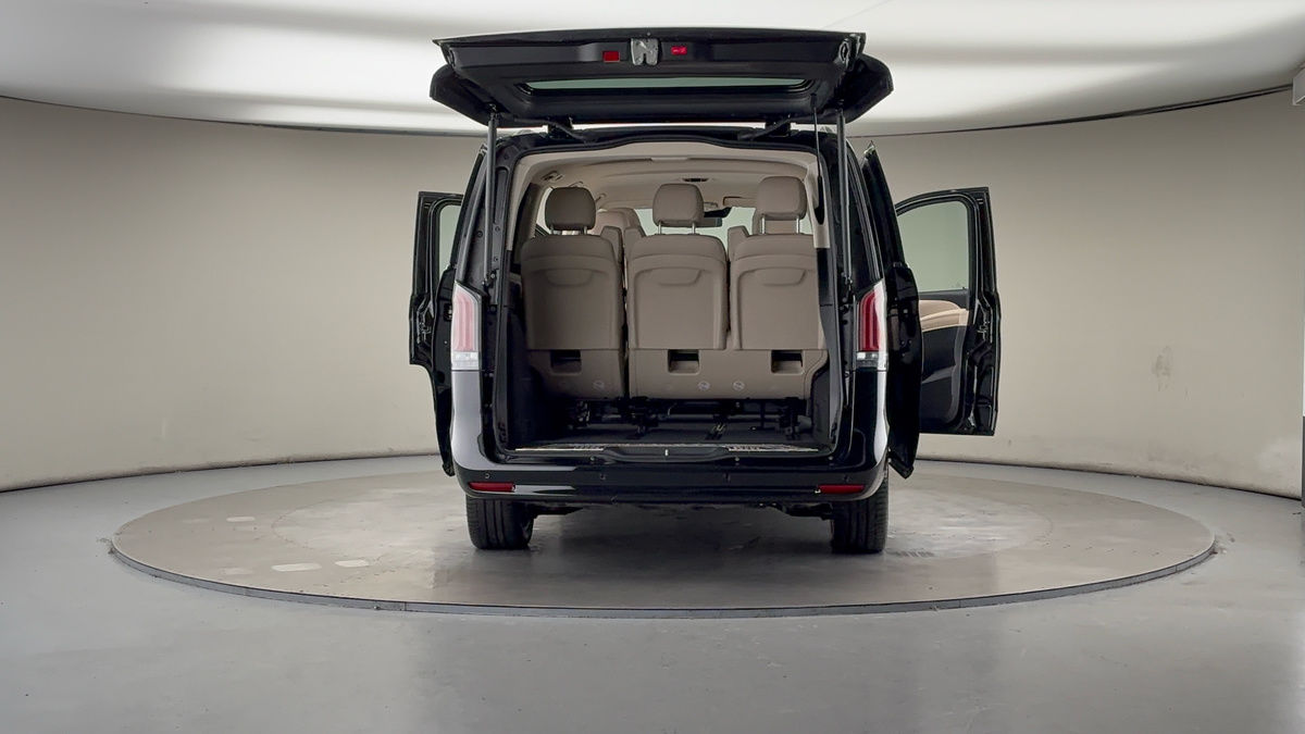 More views of Mercedes-Benz V Class