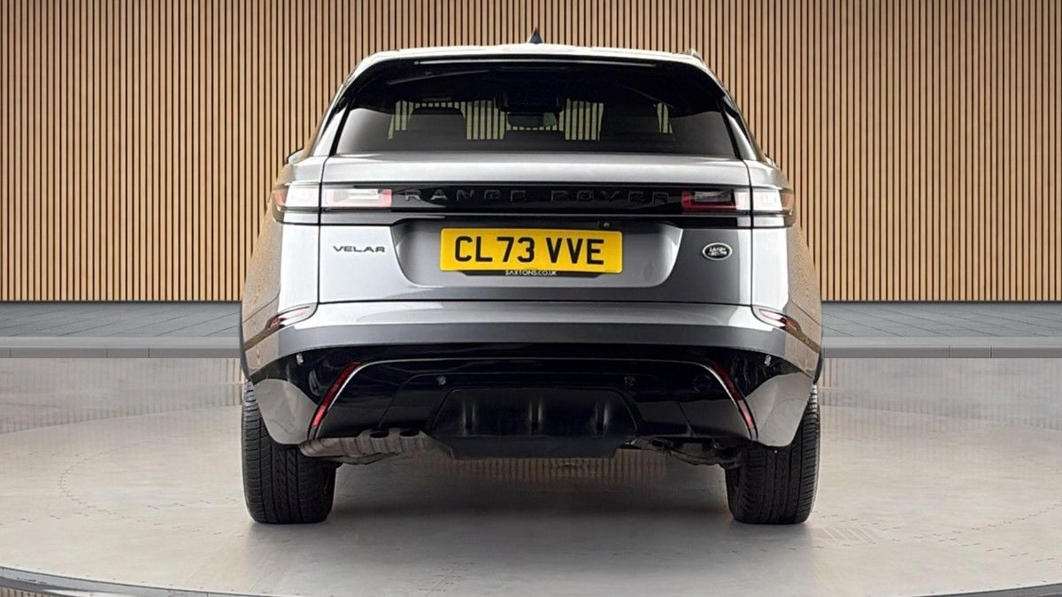 Land Rover Range Rover Velar Image 4