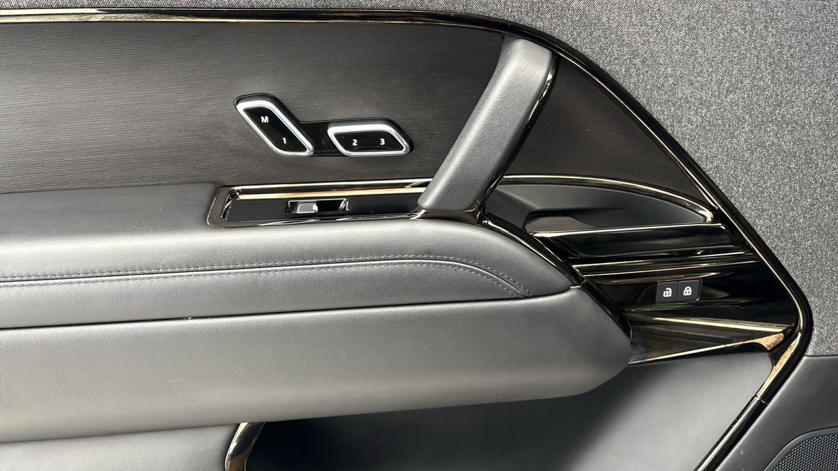 Land Rover Range Rover Sport Image 19