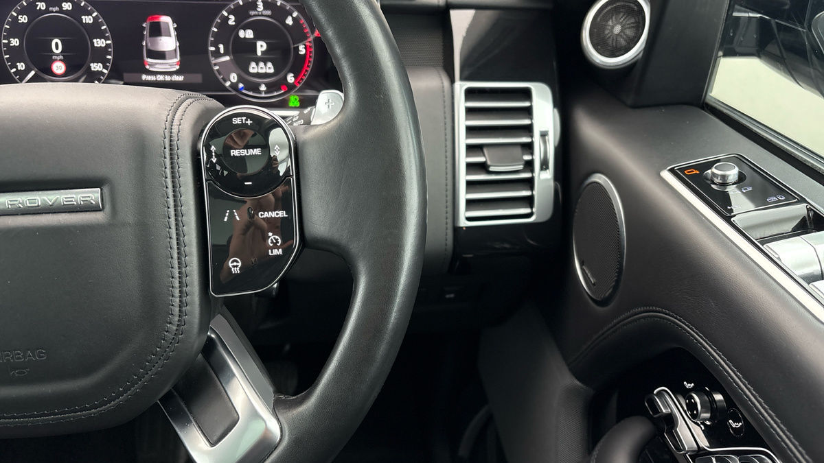 Land Rover Range Rover Image 14