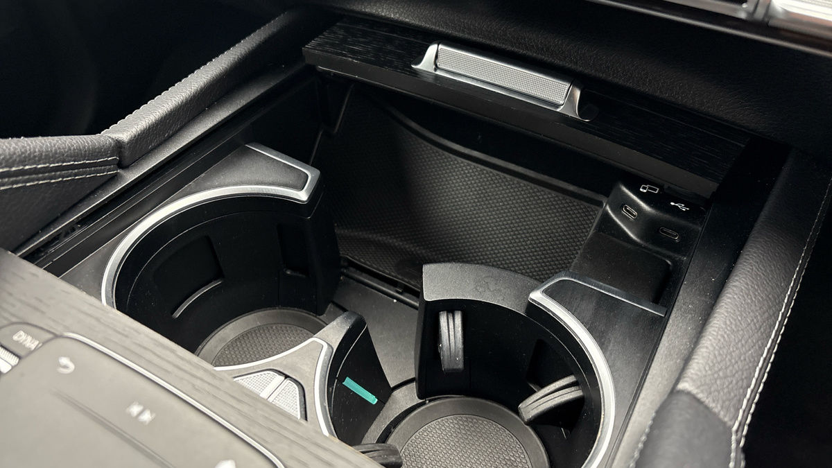Mercedes-Benz GLE Image 32