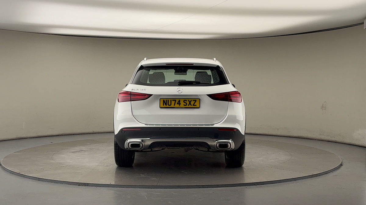 Mercedes-Benz GLA Image 4