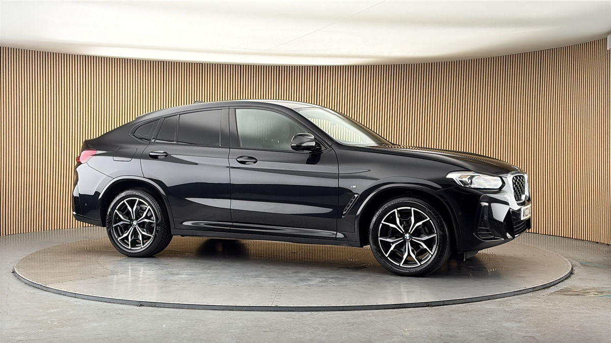 More views of BMW X4