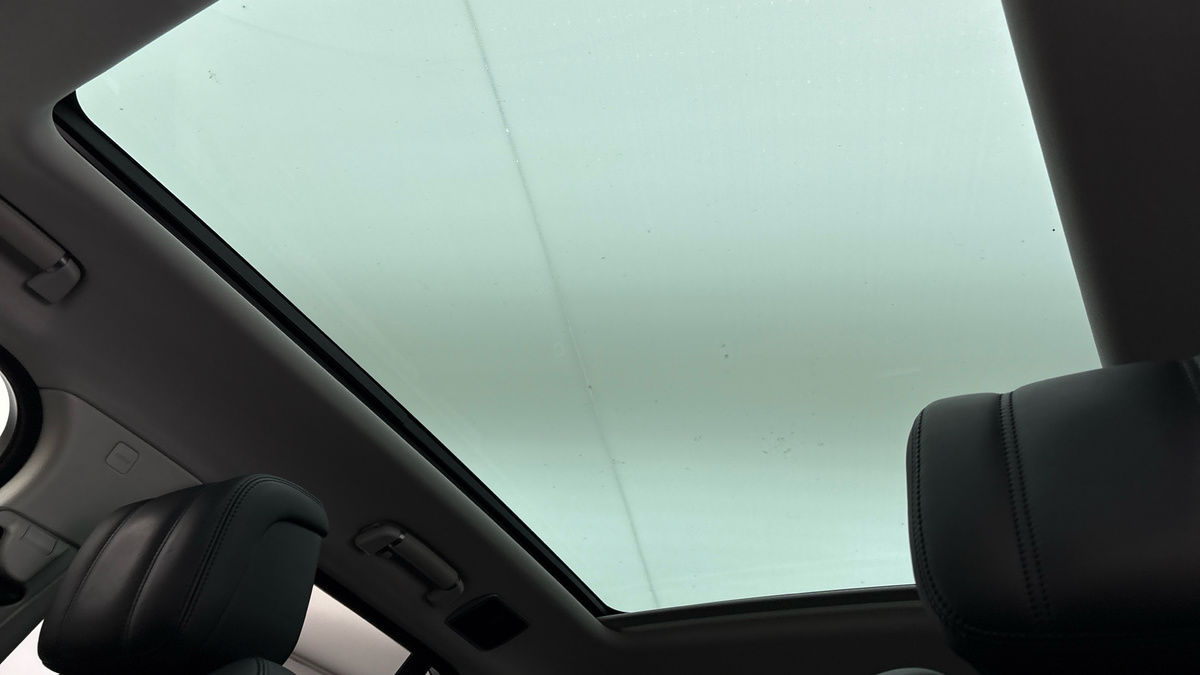 Land Rover Range Rover Image 6