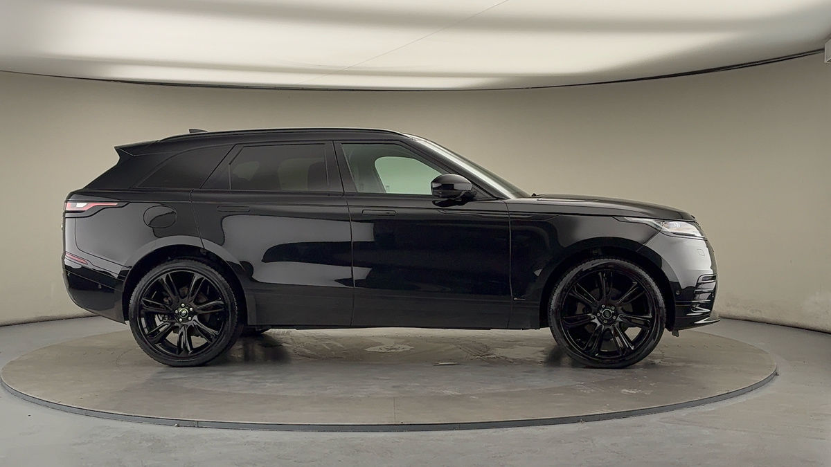 More views of Land Rover Range Rover Velar