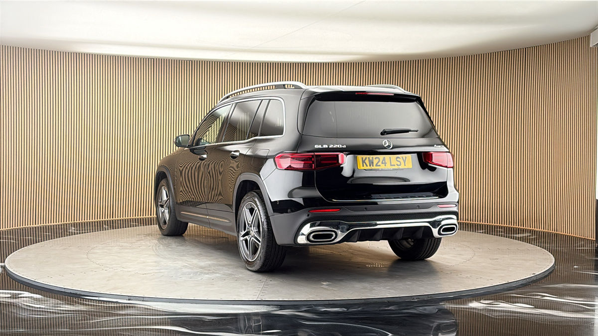 More views of Mercedes-Benz GLB