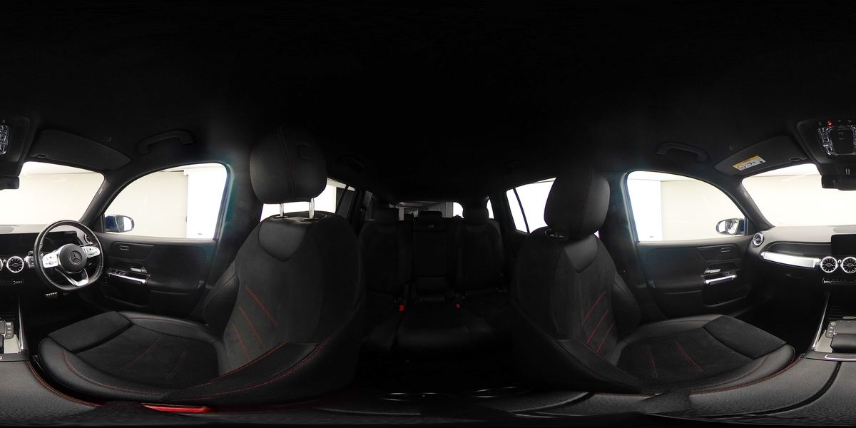 More views of Mercedes-Benz GLB