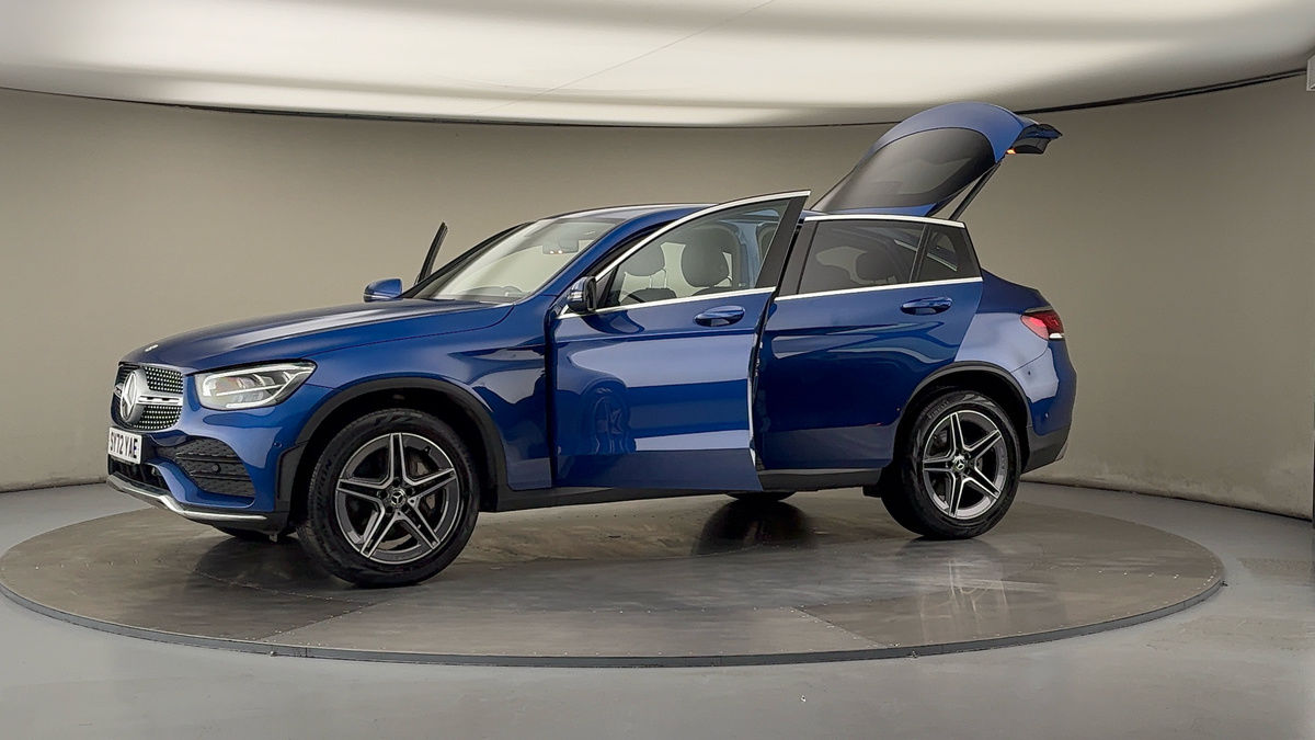 More views of Mercedes-Benz GLC