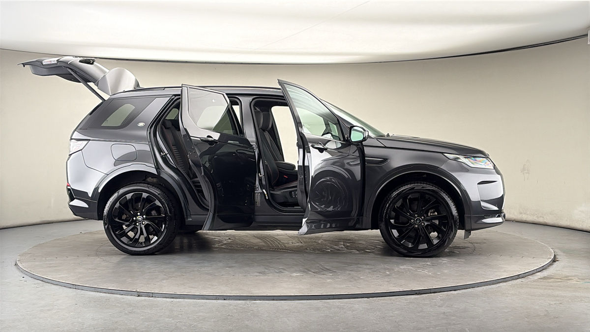 More views of Land Rover Discovery Sport