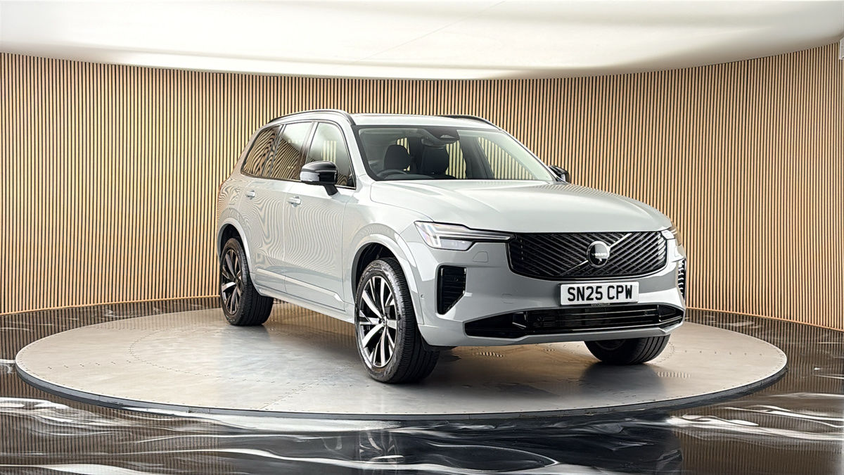 More views of Volvo XC90