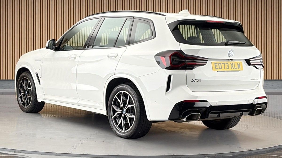 BMW X3 Image 2