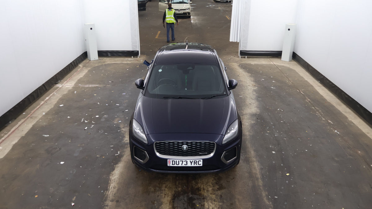 Jaguar E-PACE Image 7