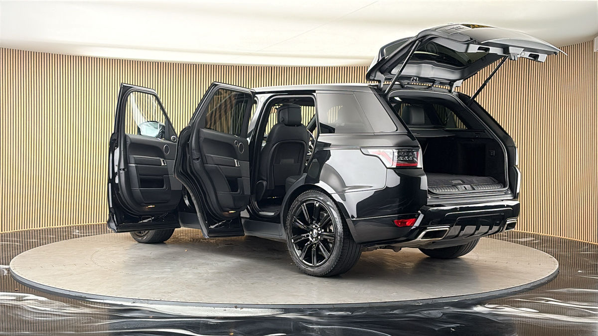 More views of Land Rover Range Rover Sport