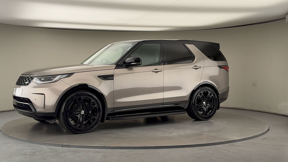 More views of Land Rover Discovery