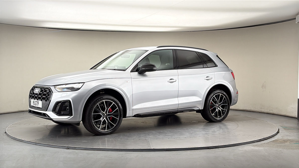 More views of Audi Q5
