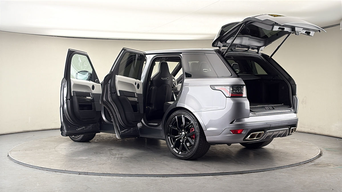 More views of Land Rover Range Rover Sport