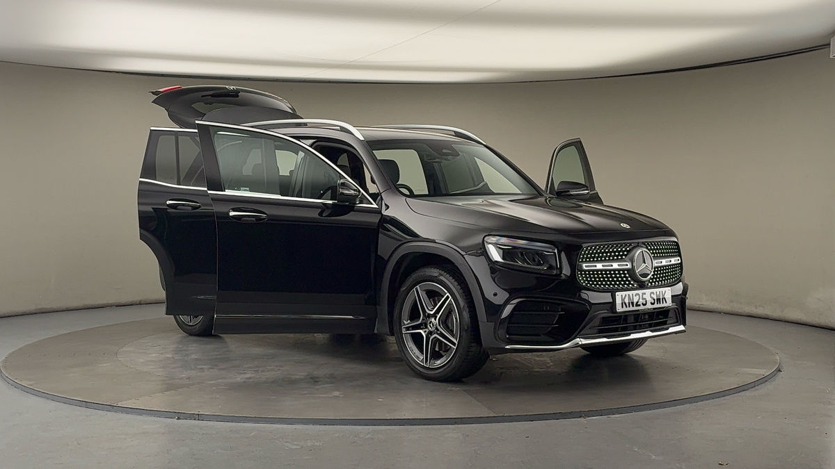 More views of Mercedes-Benz GLB