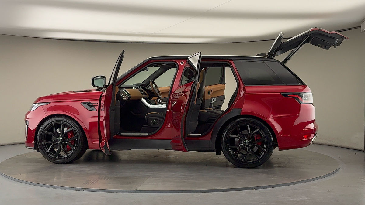 More views of Land Rover Range Rover Sport